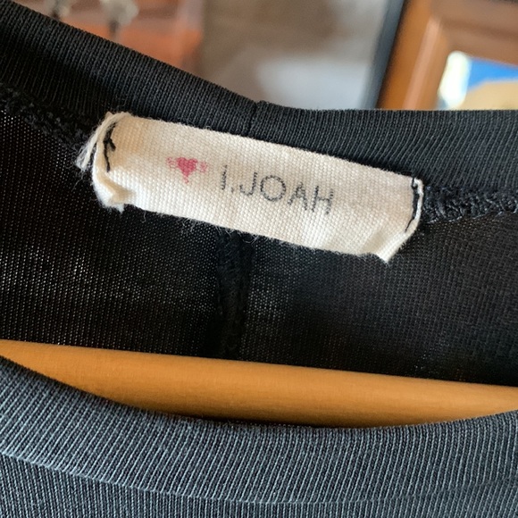 Cozy little black dress - Picture 3 of 3